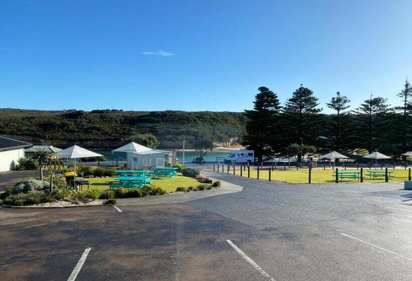 Семейный Номер Deluxe, Southern Ocean Motor Inn