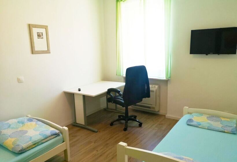 Номер Стандарт Совместная Ванная, Chillax Rooms