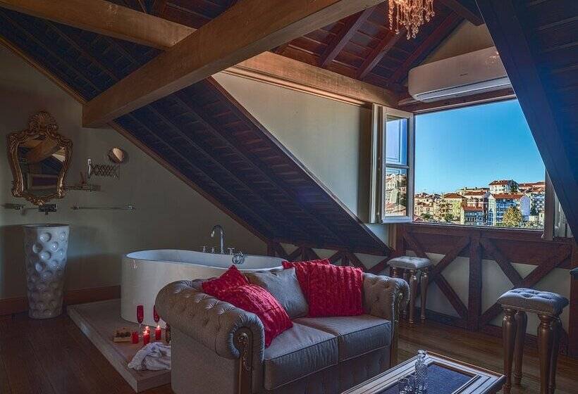 استودیوی لوکس, Solar Antigo Luxury Coimbra