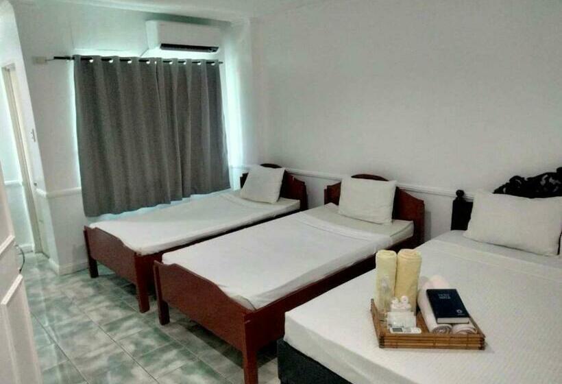 Семейный Номер, North Shores Inn