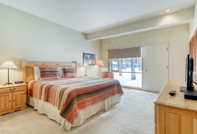 Апартаменты 2 Спальни, Meadow House 15 | Discover Sunriver