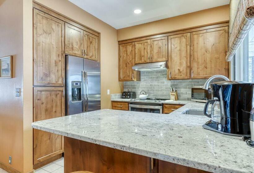 Апартаменты 2 Спальни, Meadow House 15 | Discover Sunriver