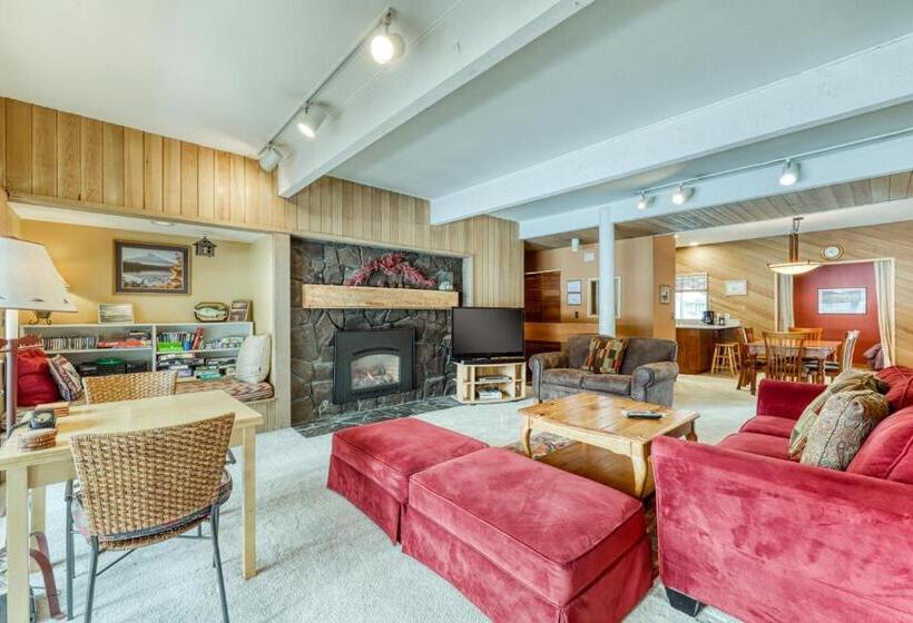 Апартаменты 2 Спальни, Meadow House 15 | Discover Sunriver
