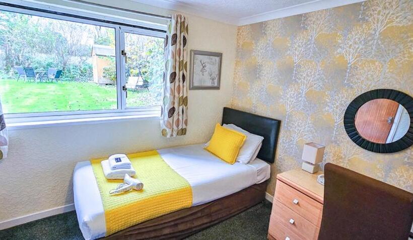 חדר סטנדרט יחיד, Mystayinn Strathblane House