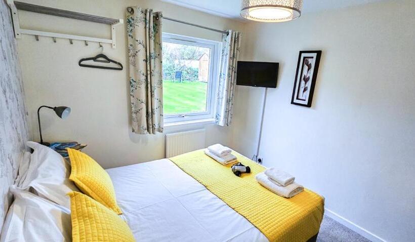 חדר אקונומי, Mystayinn Strathblane House