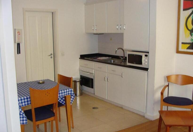 스탠다드 스튜디오, Apartamentos Turisticos Avenue Park