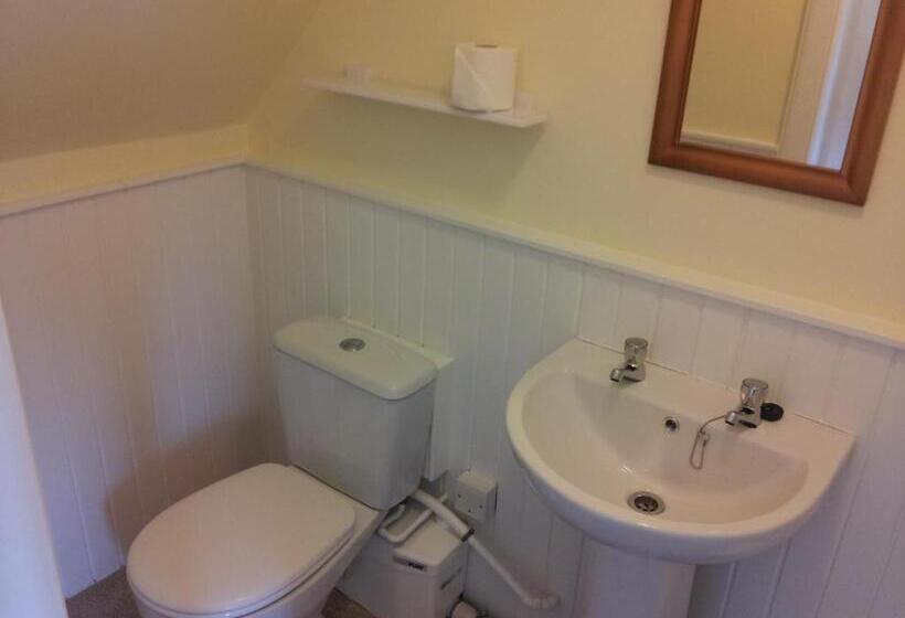 Семейный Номер, Auld Cross Keys Inn