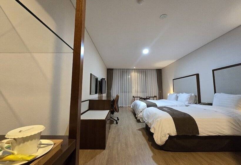اتاق لوکس, Yeosu Narsha