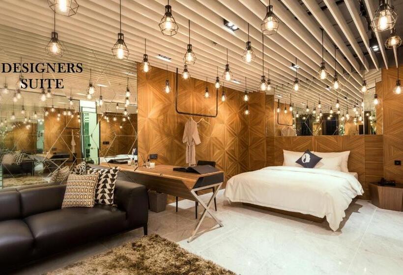 スイート, The Designers Dongdaemun