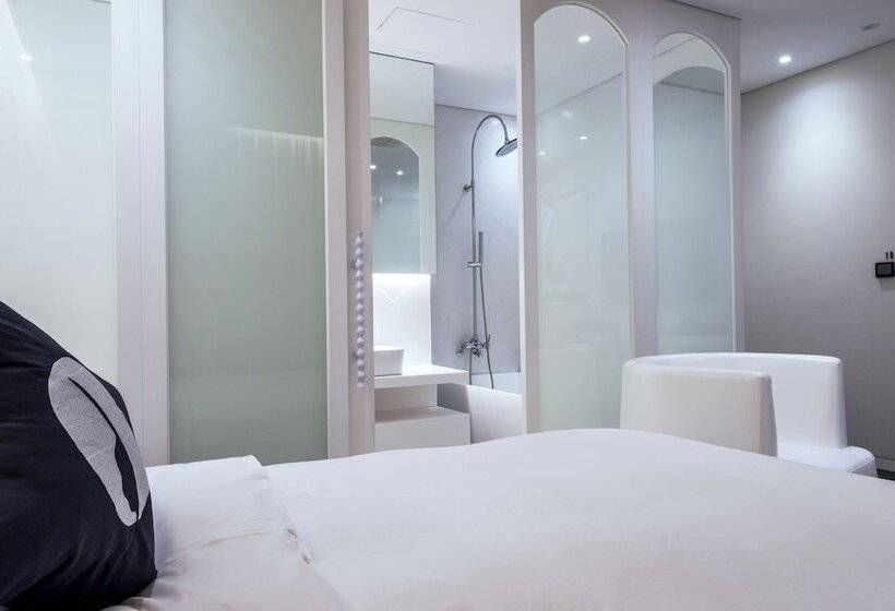 デラックスルーム, The Designers Dongdaemun