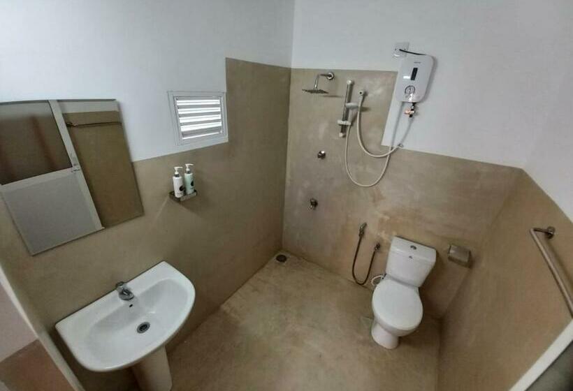 Номер Deluxe, Couple Rooms In Negombo
