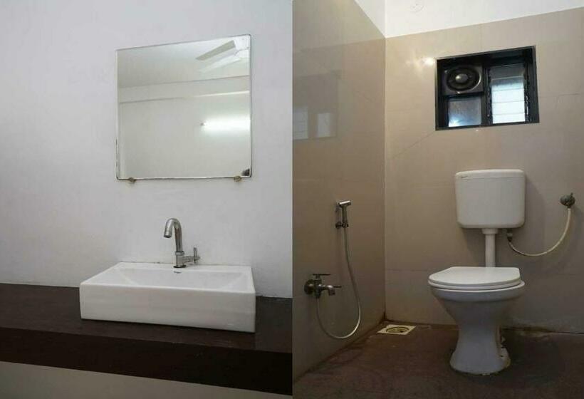 Трехместный Номер Классика, Oyo Flagship 81100  Sai Lodging