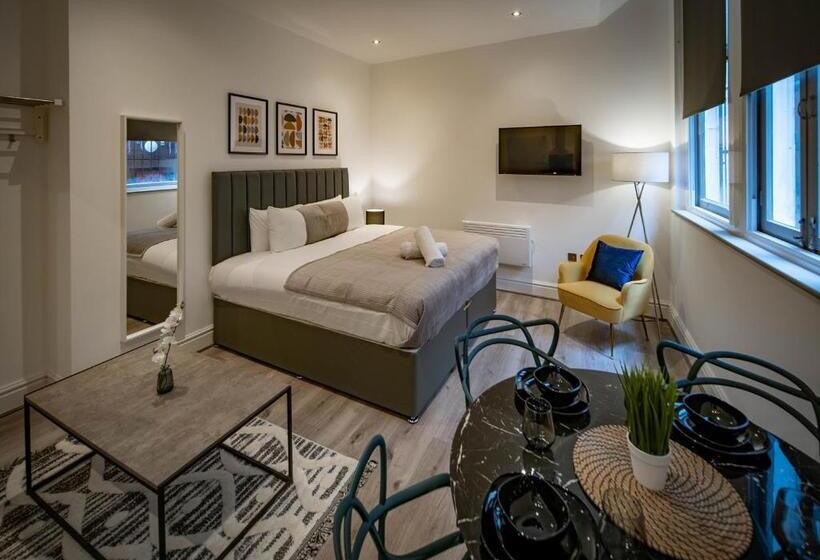 Standaard Studio, Dream Apartments Harrington Street Liverpool