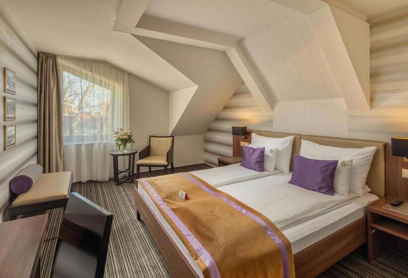 Номер Стандарт, Grand Hotel Glorius Makó