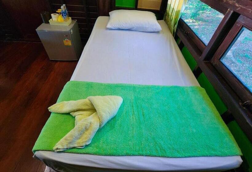 Трехместный Номер Deluxe Вид на Море, Banmae Resort Kohchang