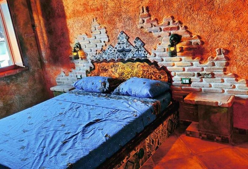 Номер Deluxe, Casa Gaudi   House & Rooms