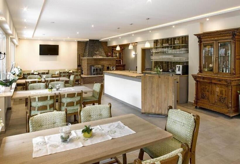 Номер Стандарт, Weinhaus Henerichs