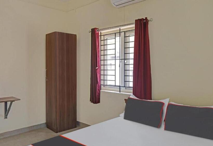 Трехместный Номер Deluxe, Collection O Orchid Residency Medavakkam