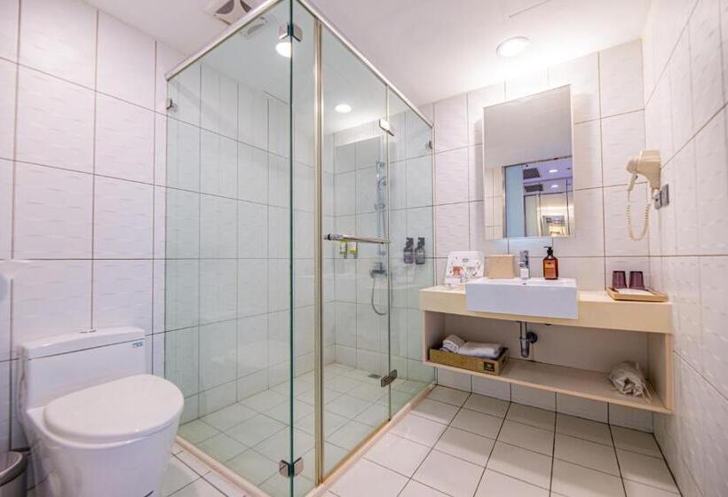 اتاق استاندارد, Leisure Tamsui