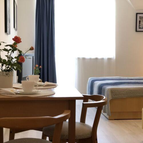 Апартаменты 1 Спальня с Балконом, Bóbita Apartman