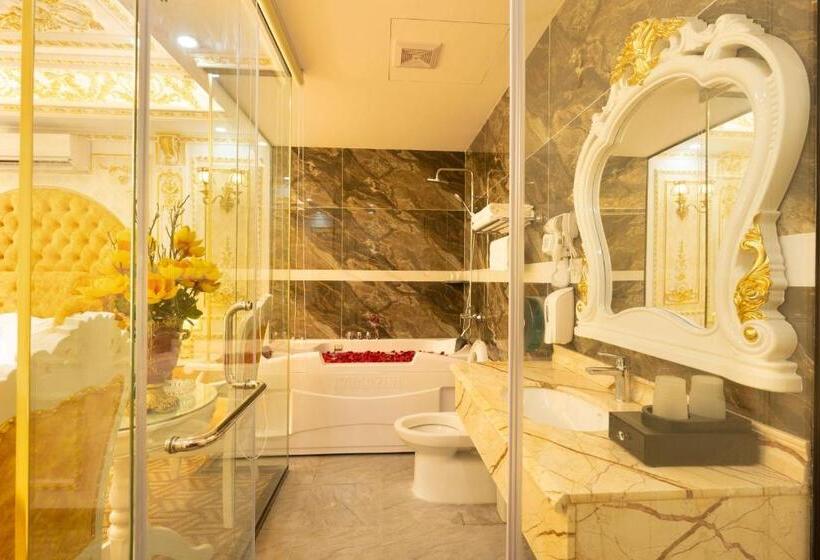 اتاق استاندارد با وان آب گرم, King S Hotel Linh đàm 1