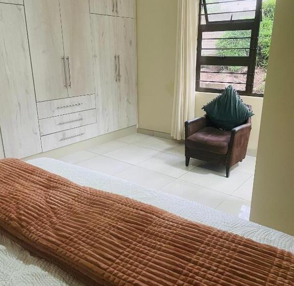 Номер Стандарт Вид на Сад, Snamel Guest House Waterfall
