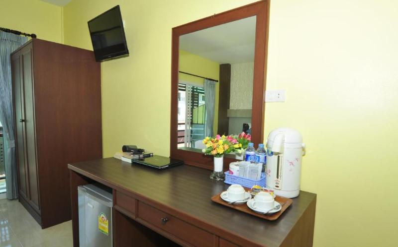 디럭스 룸, Chongkhao Resort  Phi Phi Island