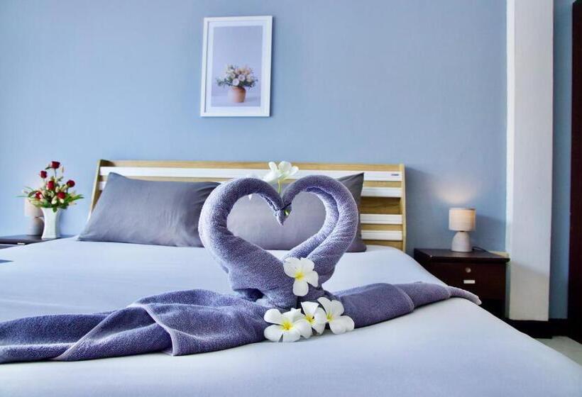 Номер Стандарт Вид на Море с Балконом, Golden Guesthouse By The Beach Cha Am