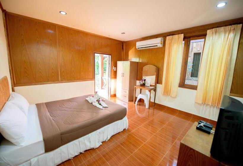 标准间, Poonsap Resort