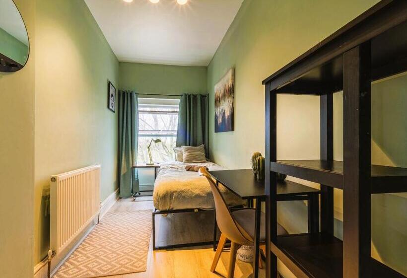 חדר סטנדרד יחיד חדר אמבטיה משותף, Botanic Rooms