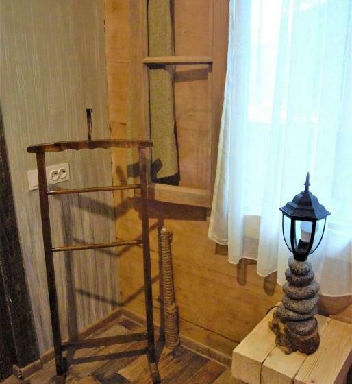 غرفة أساسية, Wine Space
