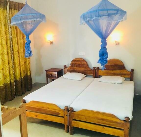 Номер Economy, New Land Guest House