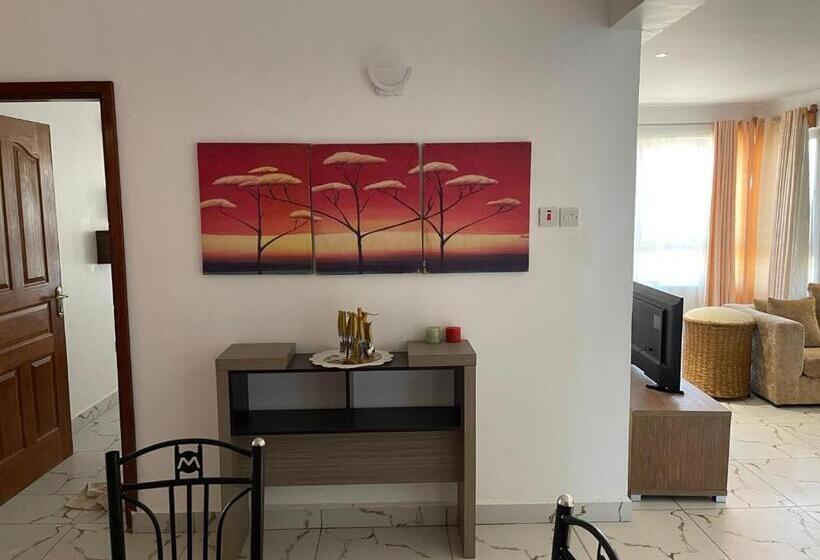 1 Bedroom Penthouse Apartment, Pinebreeze Holiday Resort
