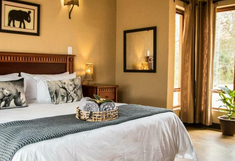 Апартаменты 3 Спальни, Impala Cottage