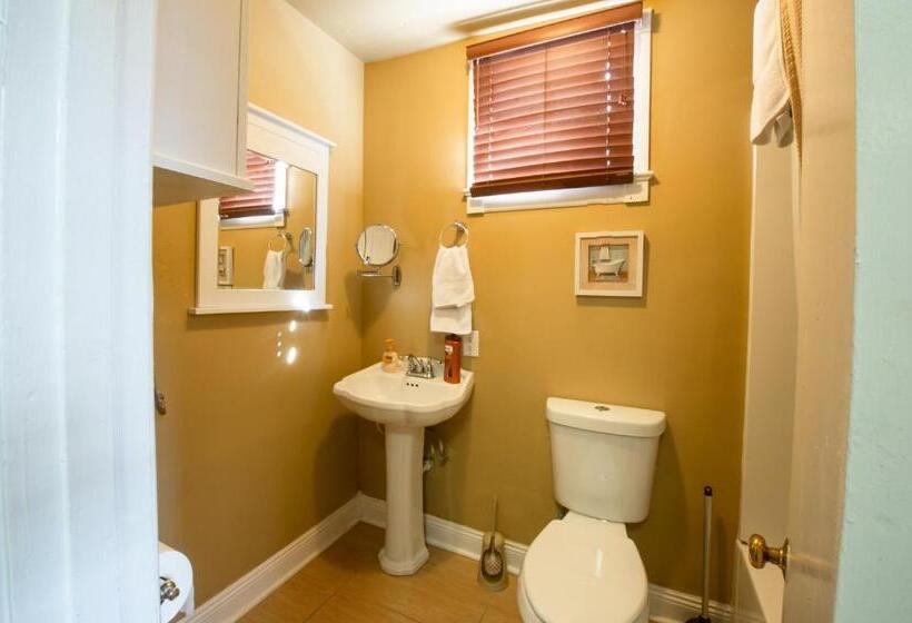 דירת חדר דלוקס, Hostel Auberge Nola