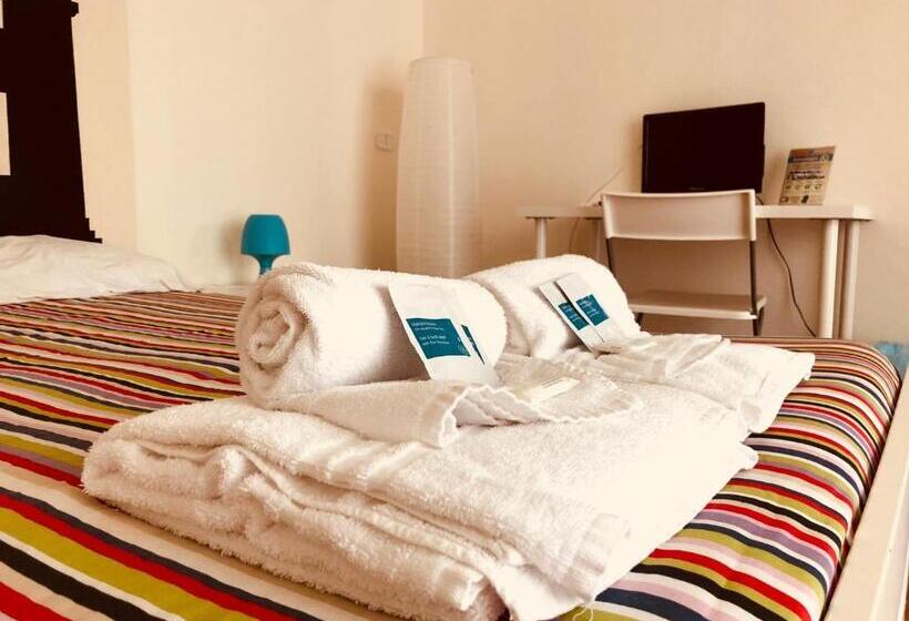 带共用浴室的标准房间, Castelnuovo Rooms Palermo #politeama