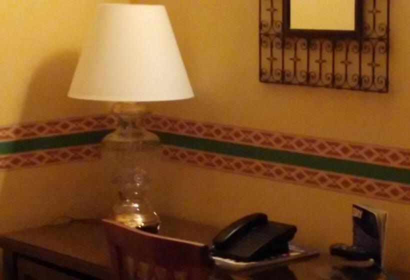 三人经典房间, Damian Park Hotel Delle Magnolie