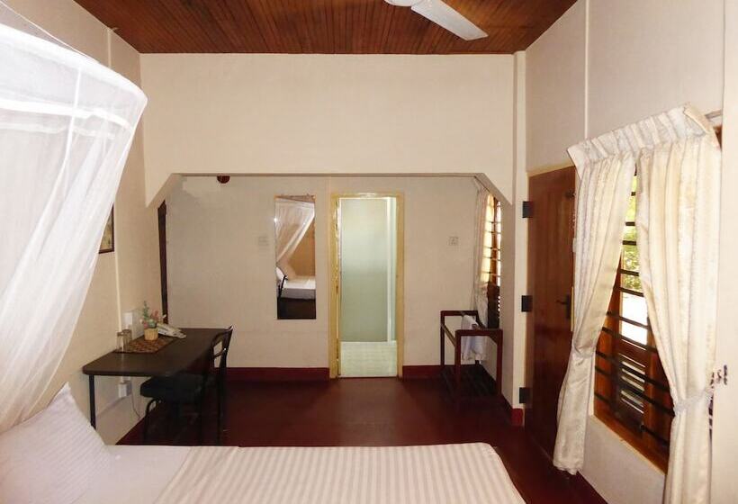 اتاق استاندارد, Riviera Resort