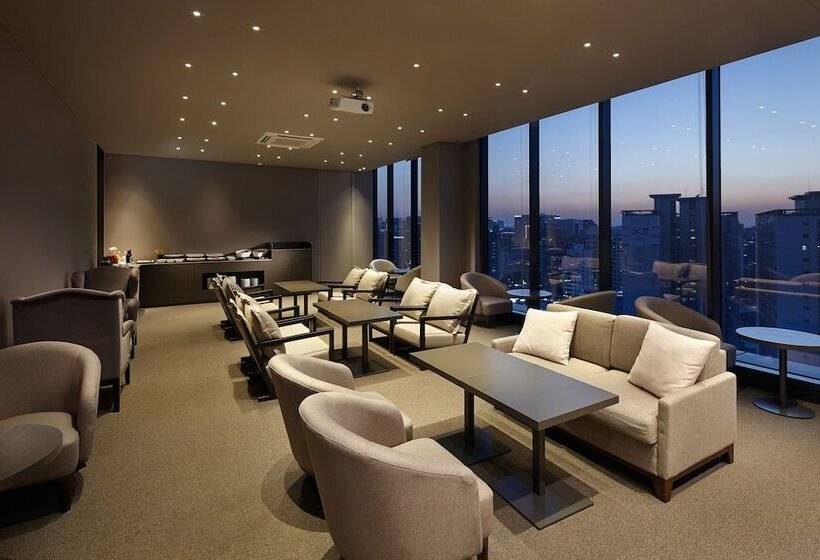 Номер Deluxe, Shilla Stay Guro   Guro Digital Complex Station