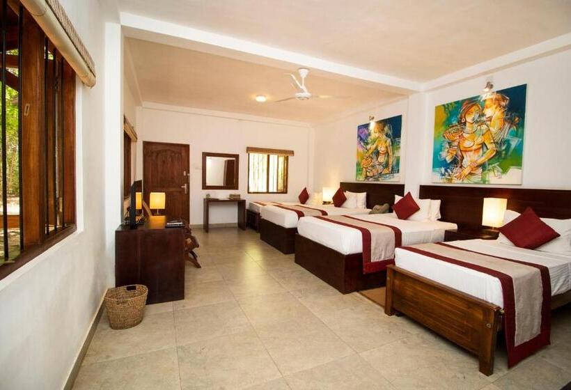 اتاق لوکس خانوادگی, Amaara Forest Hotel Sigiriya