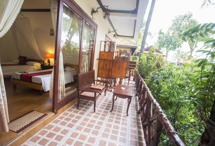 اتاق استاندارد سه نفره, Bao Quynh Bungalow