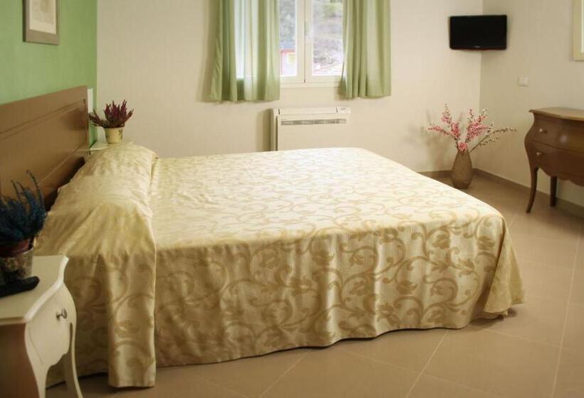 Апартаменты 1 Спальня с Террасой, Residence San Nicola