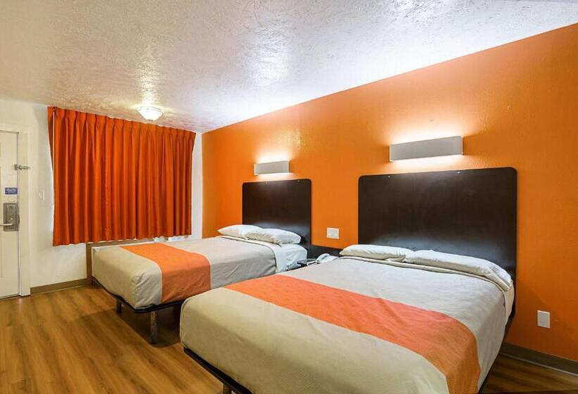 Четырехместный Номер Deluxe, Motel 6 Madisonville, Tx