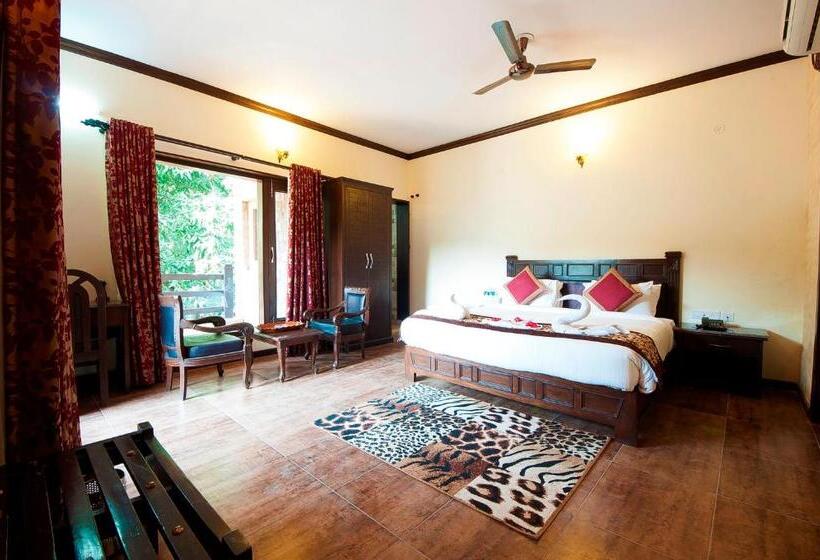 패밀리 룸, Tuskar S Riverside Resort