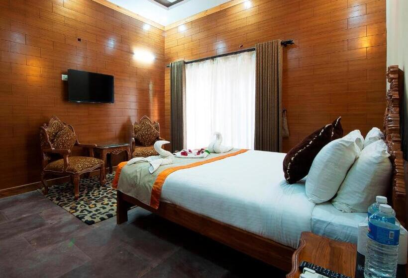 주니어 스위트, Tuskar S Riverside Resort