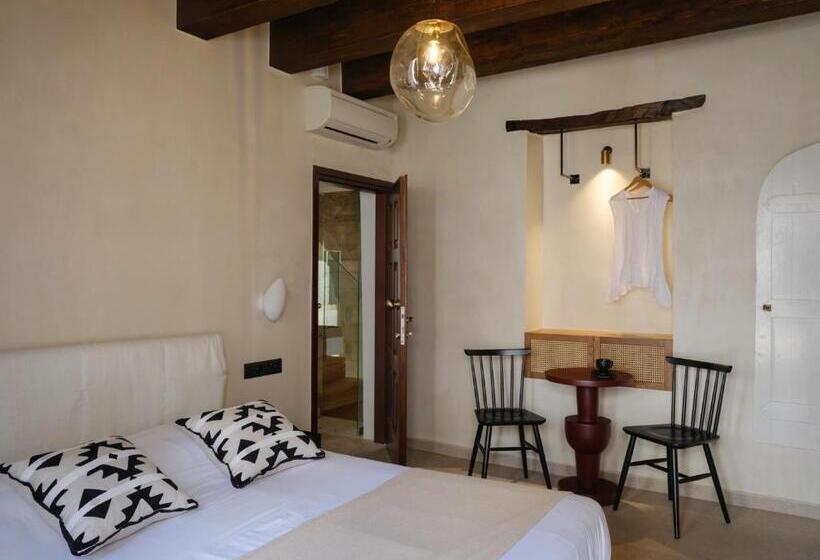 스탠다드 스튜디오, Casa Dei Delfini