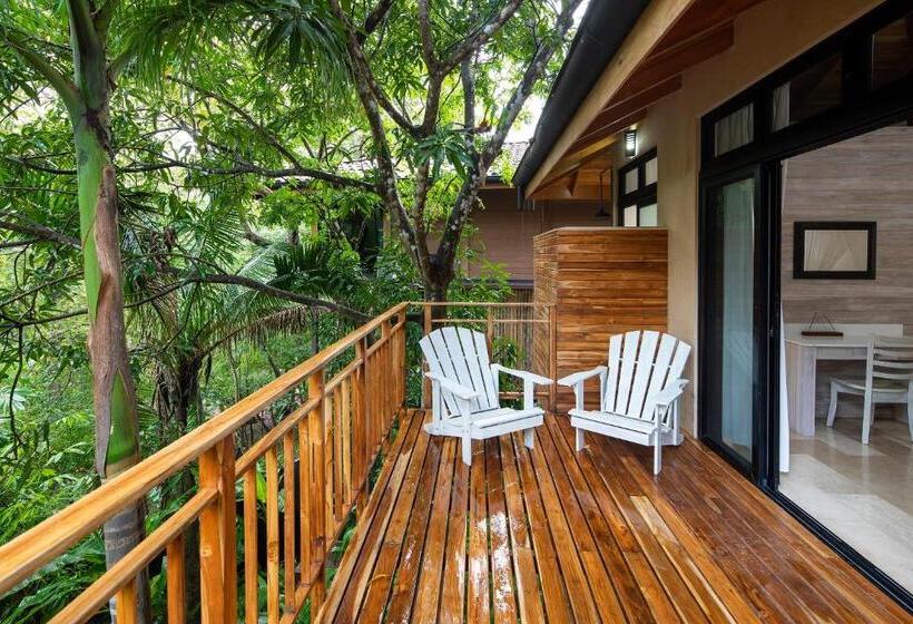 Бунгало Стандарт, Bodhi Tree Yoga Resort