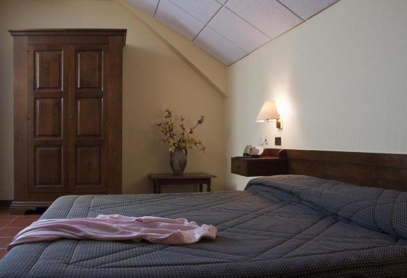 اتاق اکونومی, Corsaro Etna Hotel&spa