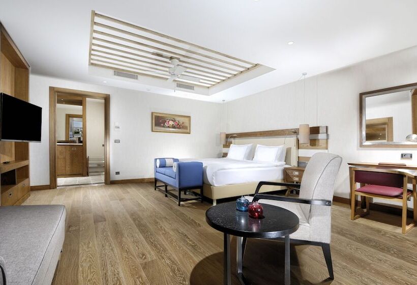 Номер Deluxe, Regnum Escana Boutique