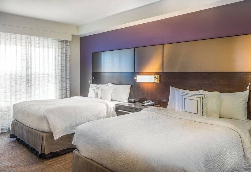 스탠다드 스튜디오, Residence Inn By Marriott Savannah Airport